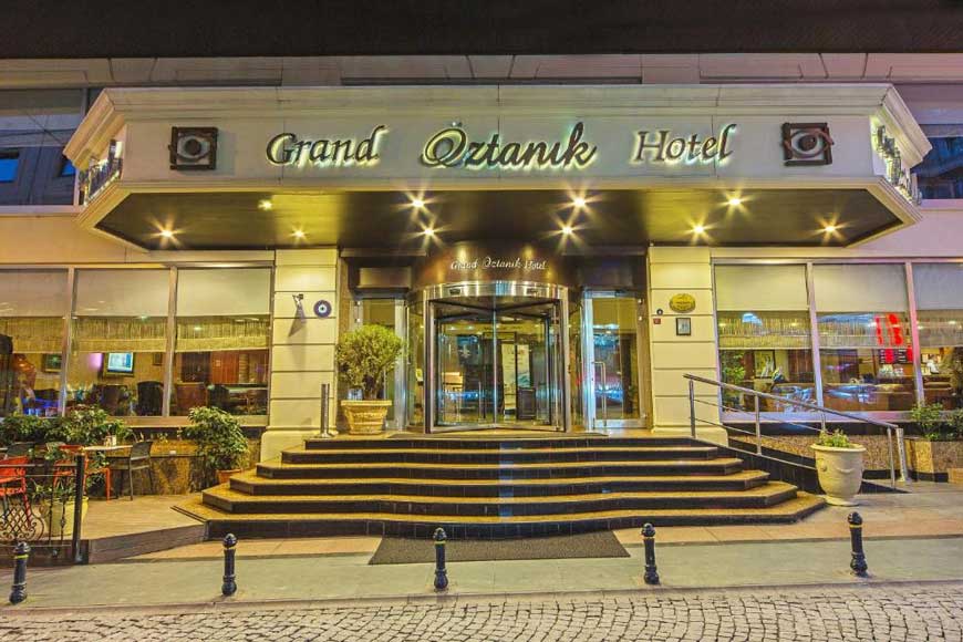هتل گرند اوزتانیک تکسیم استانبول *4 - نارین سفر